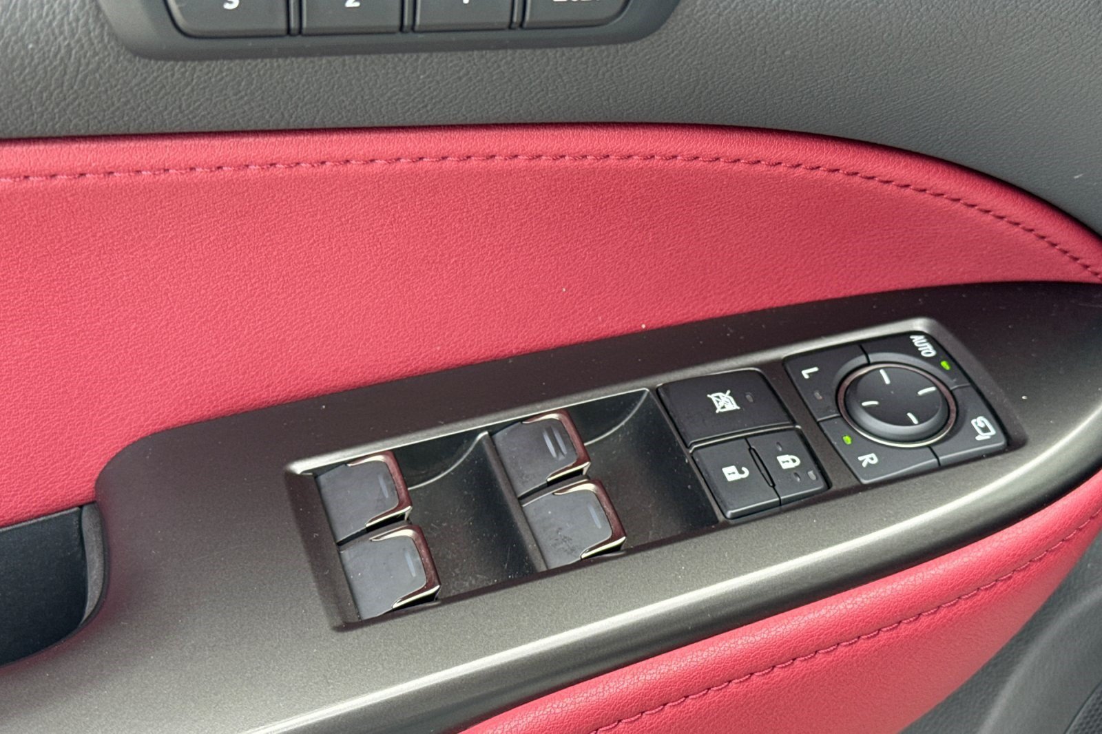 Certified 2024 Lexus NX 350 AWD w/ Vision Package image 15