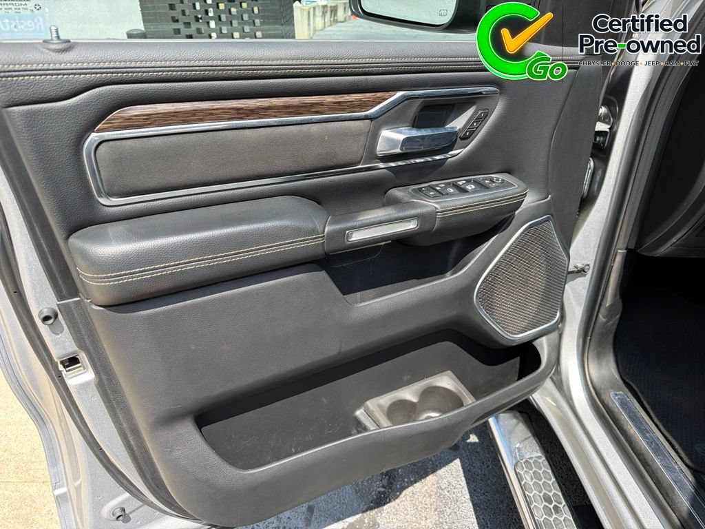 Used 2019 RAM 1500 Laramie AWD/4WD image 54