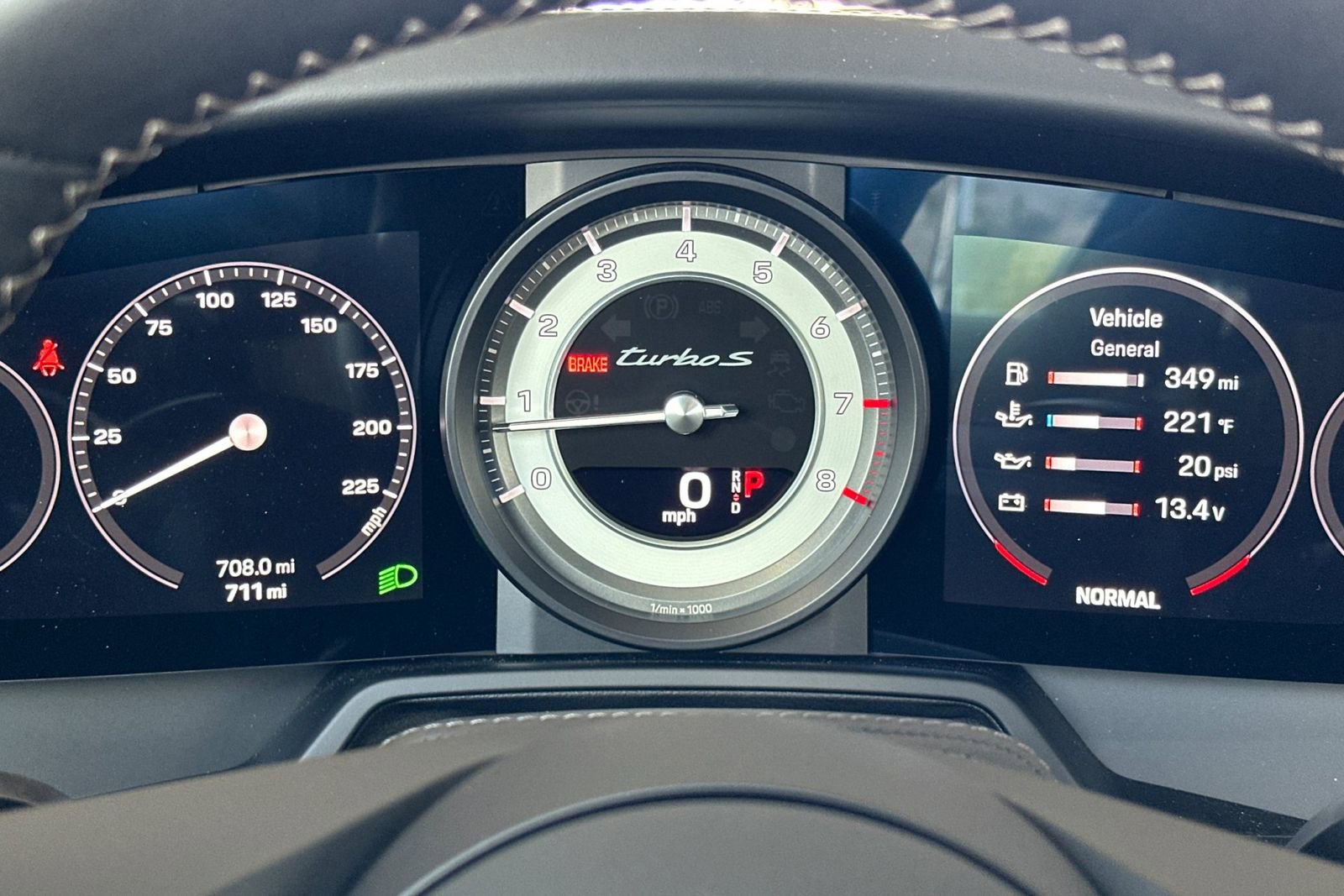 Used 2025 Porsche 911 Turbo image 31