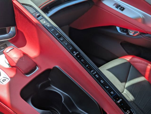 Used 2021 Chevrolet Corvette Stingray Preferred Cpe w/ Z51 Performance Package RWD image 22