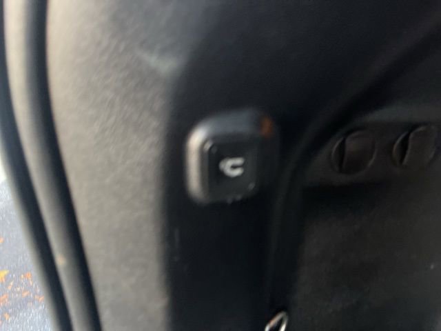 Used 2020 Jeep Cherokee Latitude Plus image 10