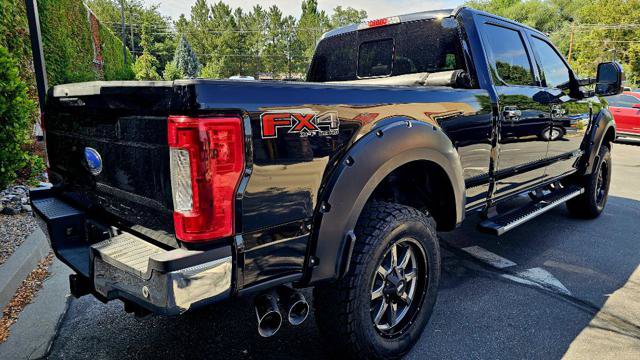 Used 2017 Ford F350 Lariat w/ Chrome Package AWD/4WD image 5