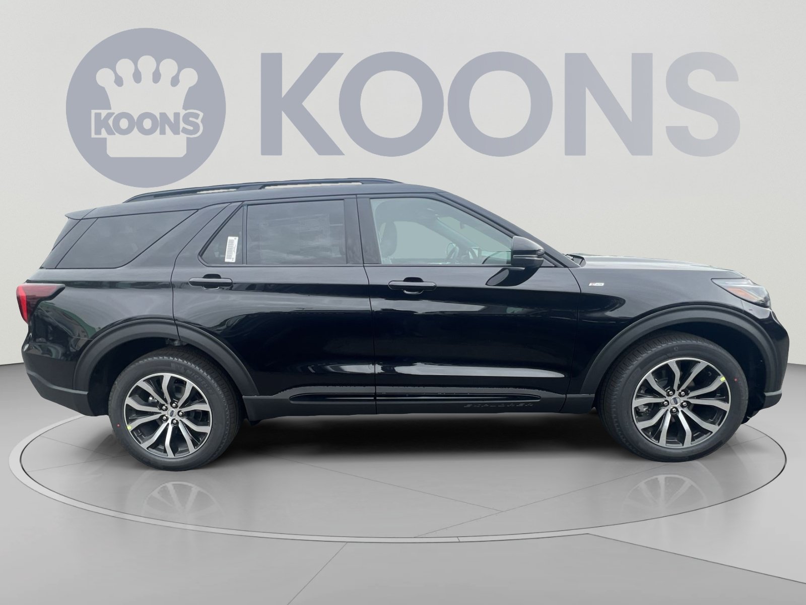New 2026 Ford Explorer ST-Line AWD/4WD image 17