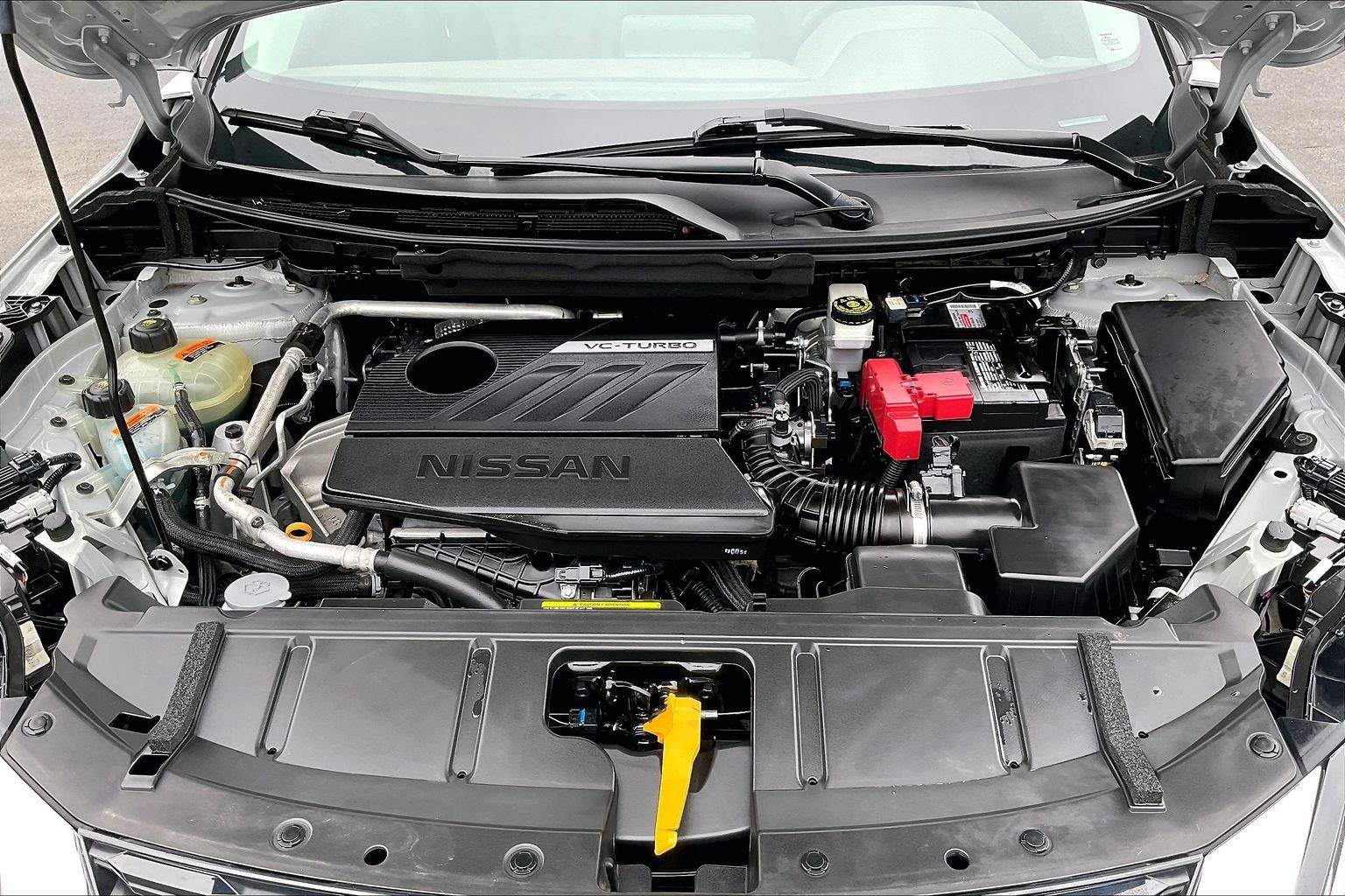 Certified 2022 Nissan Rogue SV FWD image 11