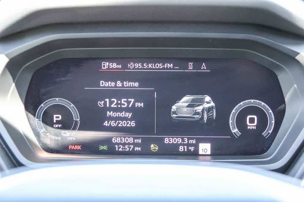 Used 2023 Audi Q4 e-tron Premium Plus w/ Premium Plus image 24