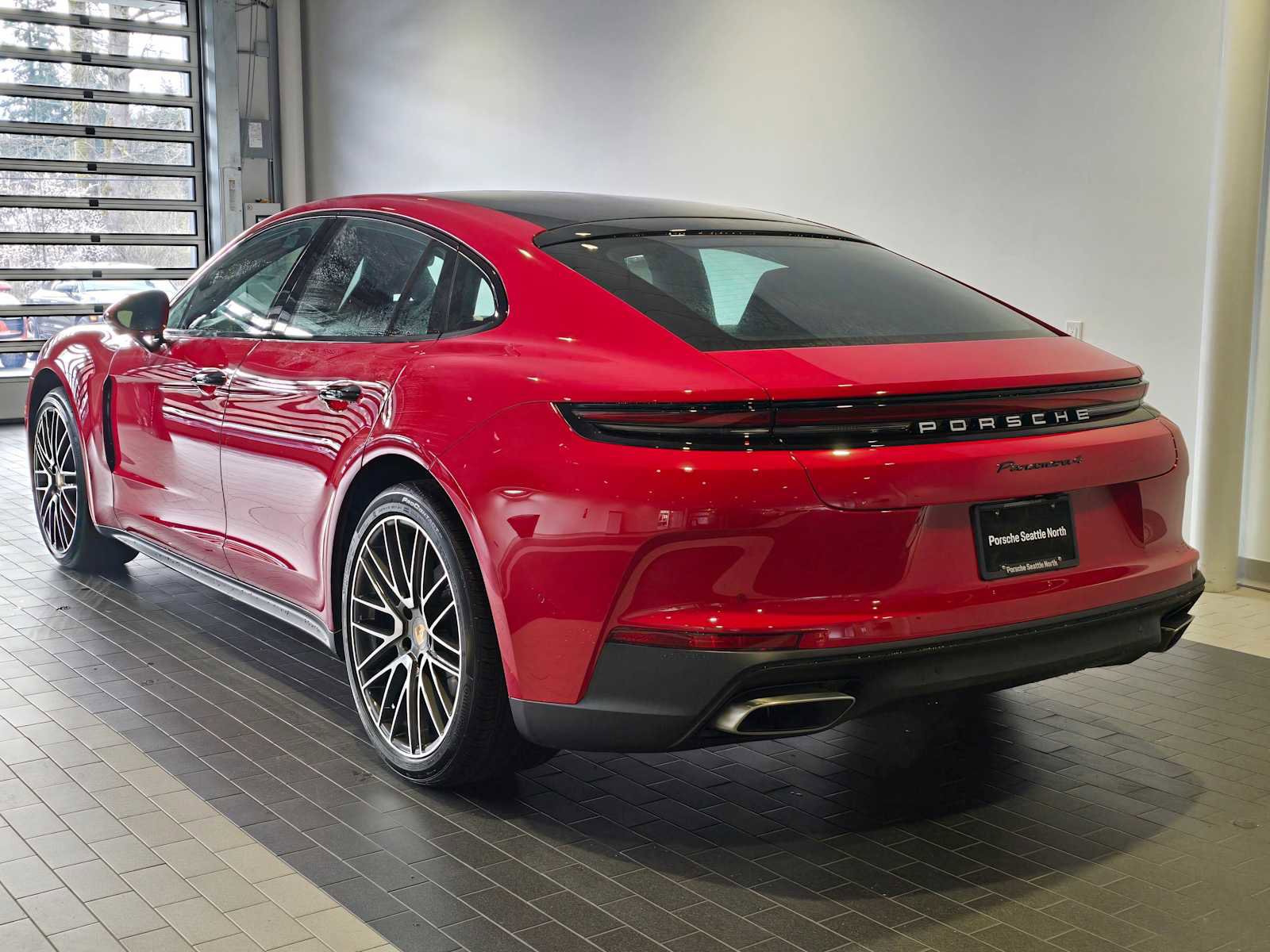 New 2025 Porsche Panamera 4 image 3
