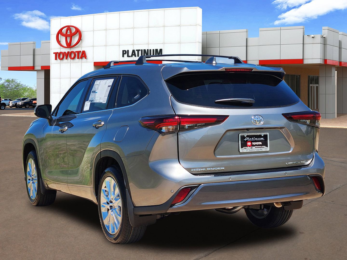 New 2026 Toyota Highlander Limited AWD/4WD image 5
