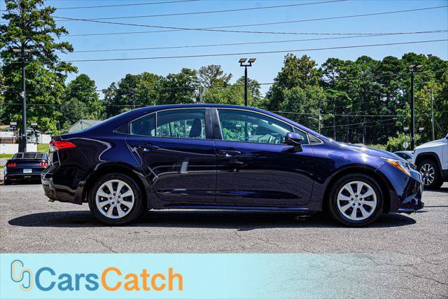 Used 2025 Toyota Corolla LE FWD image 10