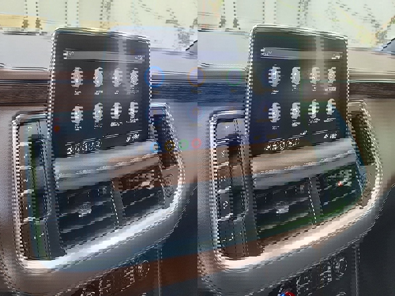 Used 2021 Chevrolet Tahoe High Country image 23