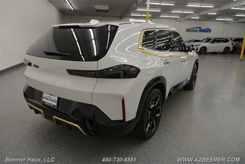Used 2024 BMW XM AWD/4WD image 11