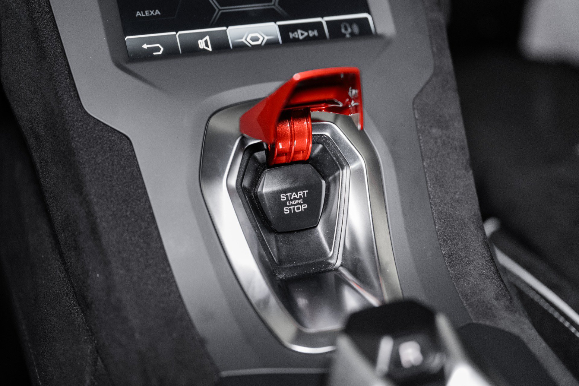 Used 2023 Lamborghini Huracan STO RWD image 35