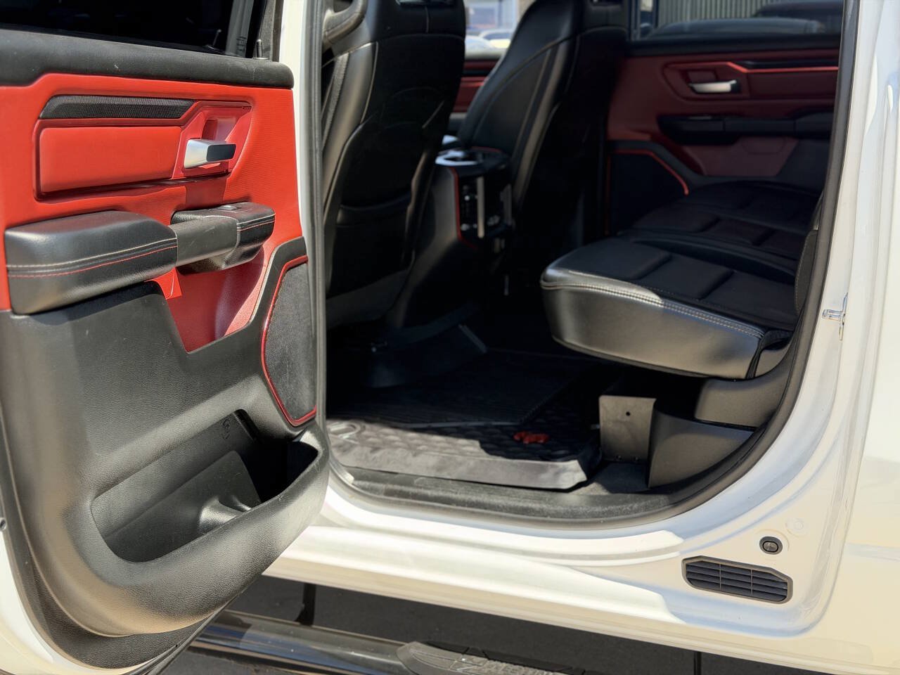 Used 2019 RAM 1500 Rebel w/ Rebel Level 2 Equipment Group AWD/4WD image 18