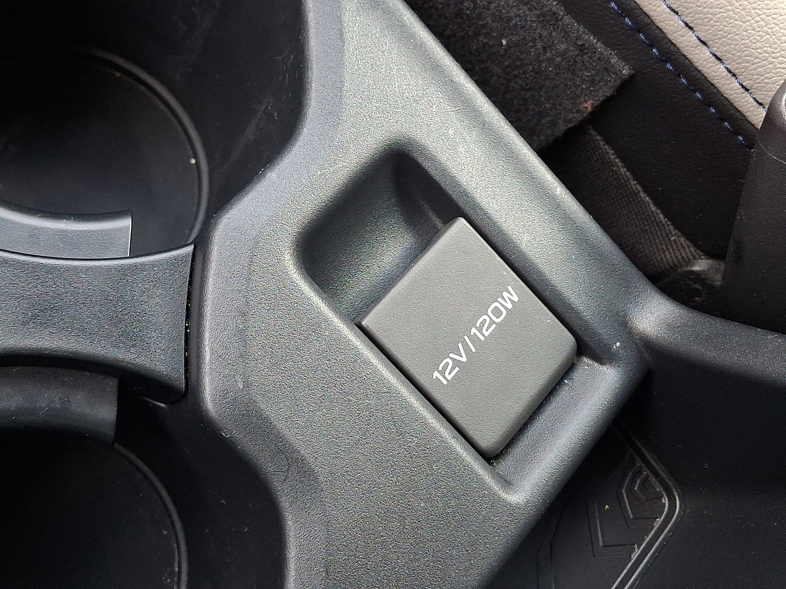 Used 2025 Subaru Forester Limited AWD/4WD image 28
