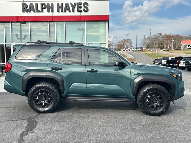 Used 2025 Toyota 4Runner TRD Off-Road Premium image 2