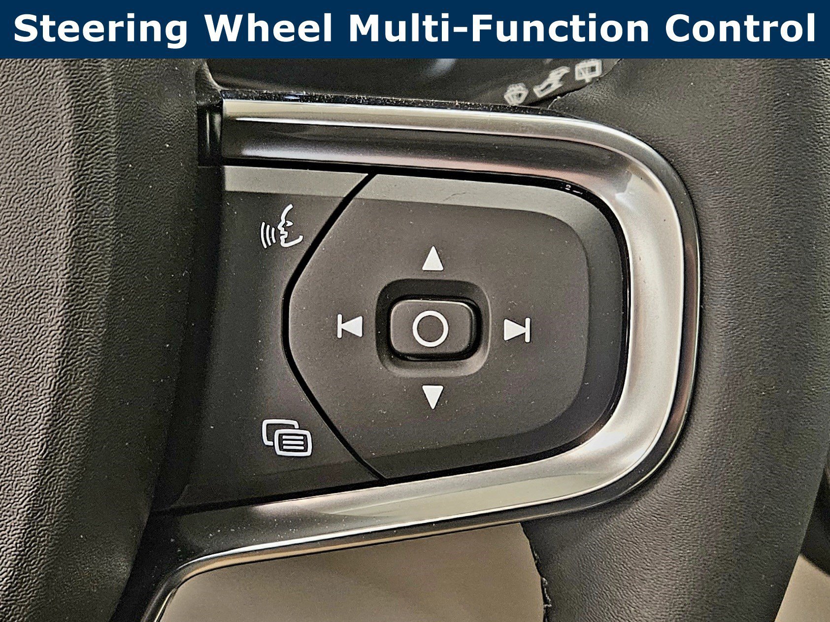 New 2026 Volvo XC40 B5 Ultra w/ Protection Package Premier AWD/4WD image 37