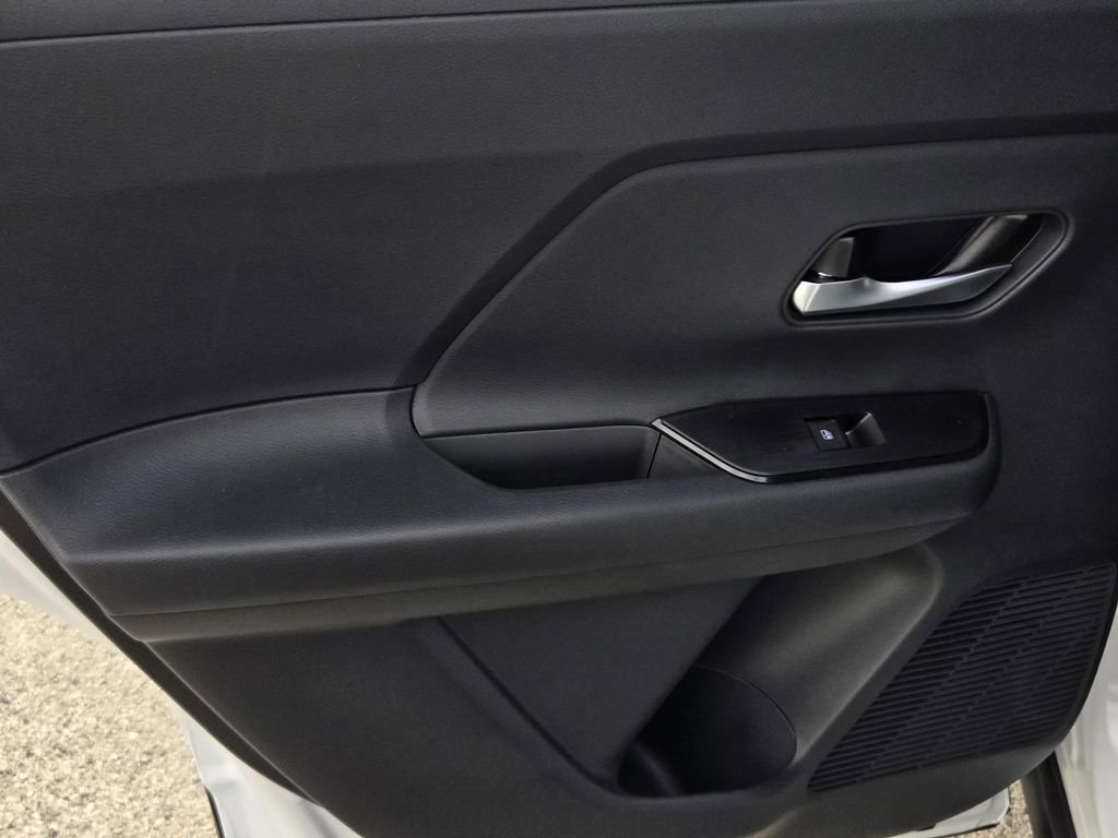 New 2026 Nissan Kicks SV image 11