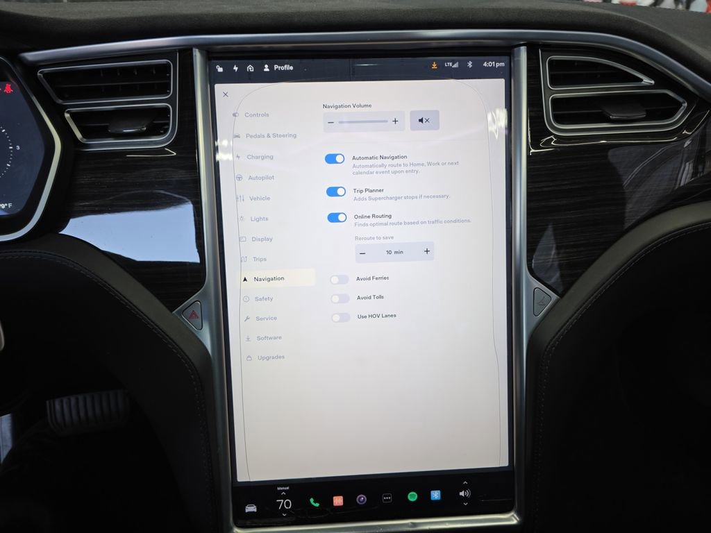 Used 2016 Tesla Model S 90D image 41