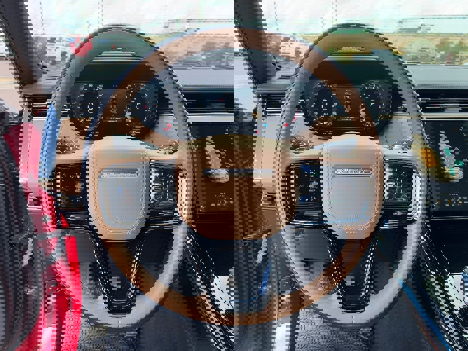 Used 2024 Land Rover Range Rover Sport Dynamic SE image 18