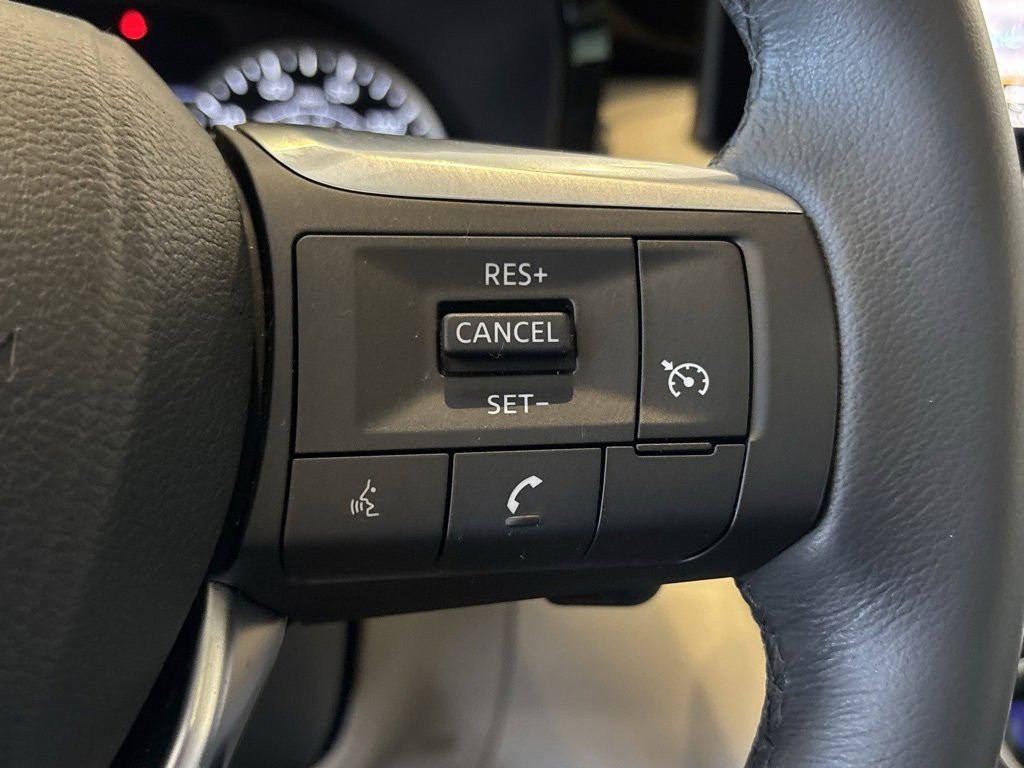 Certified 2025 INFINITI QX60 Pure image 16