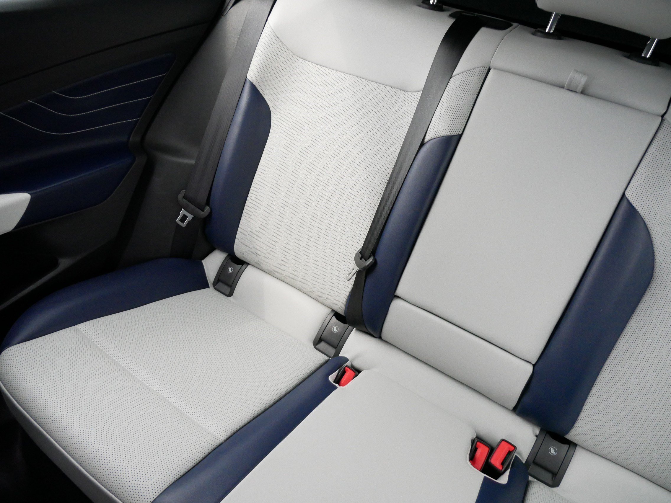 Certified 2023 Volkswagen ID.4 Pro S AWD/4WD image 12
