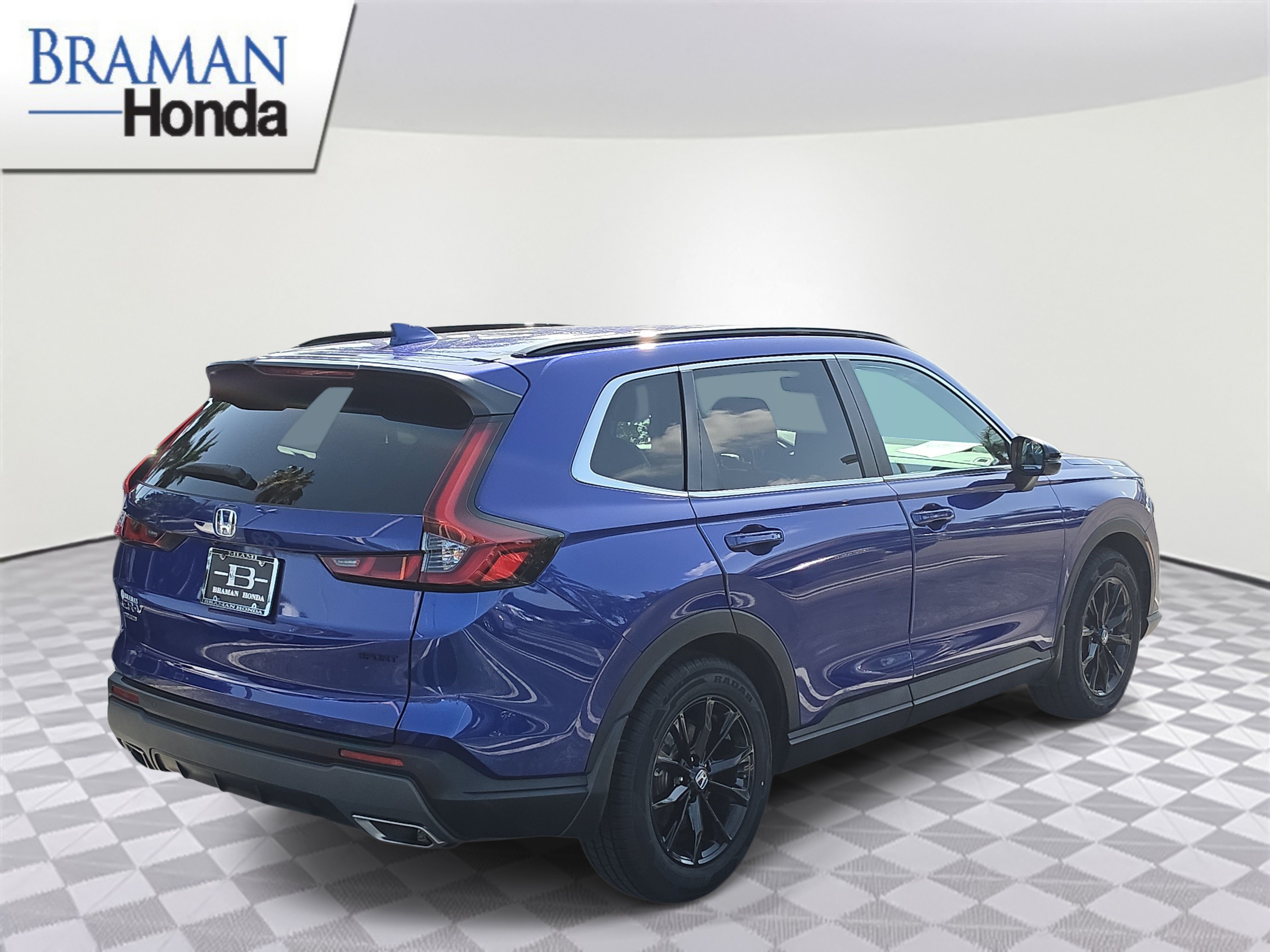 Certified 2025 Honda CR-V Sport-L image 3
