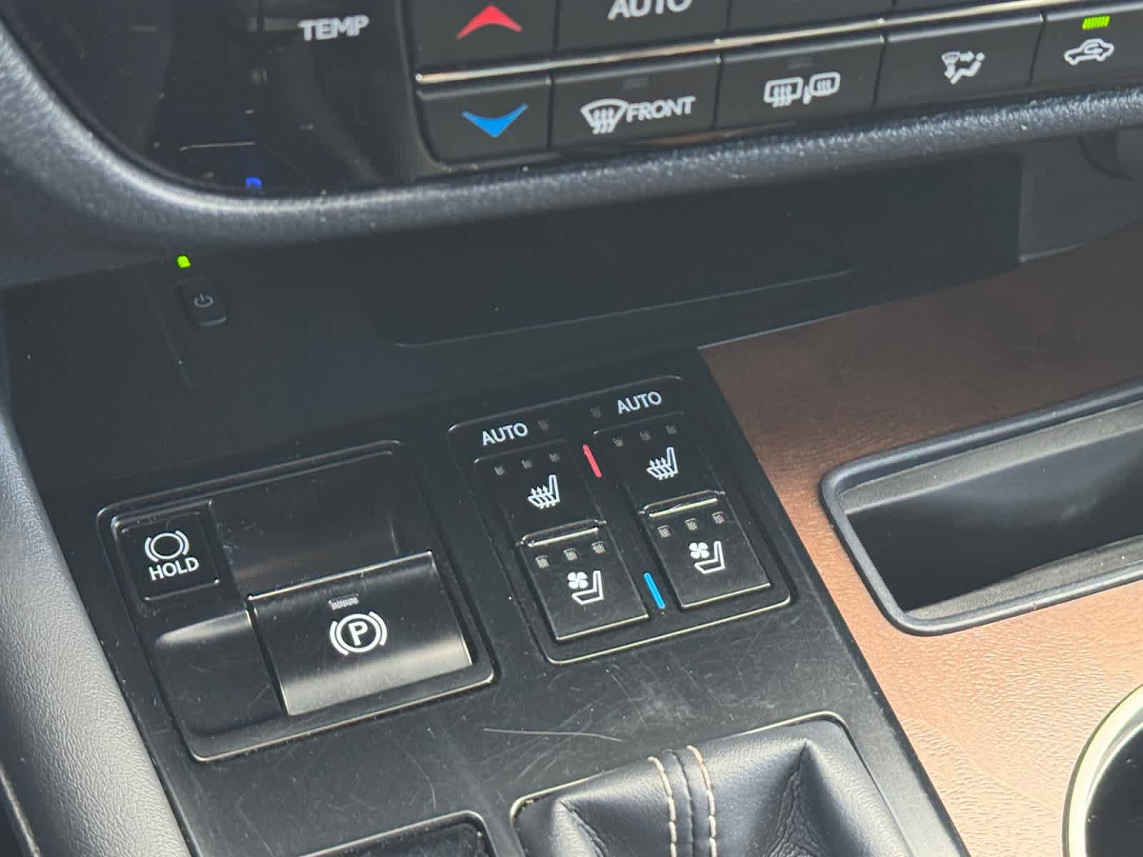 Used 2022 Lexus RX 350L Premium w/ Premium Package AWD/4WD image 5