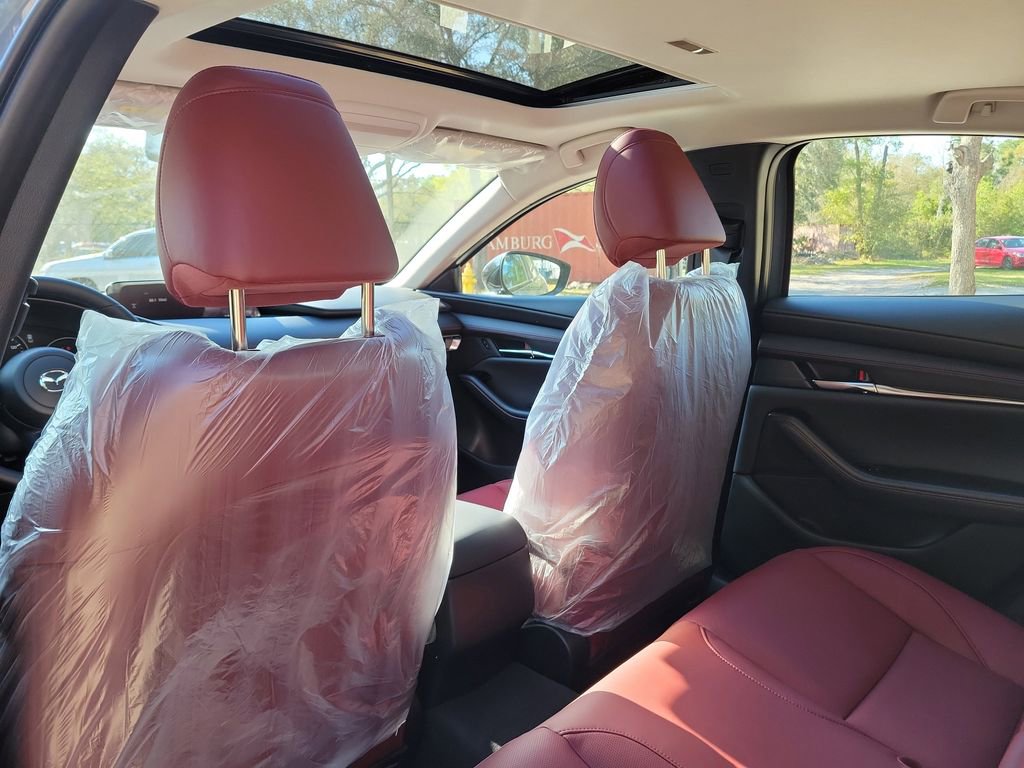 New 2026 MAZDA MAZDA3 Carbon image 8