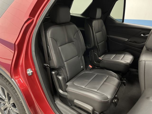 Used 2023 Chevrolet Traverse RS image 35