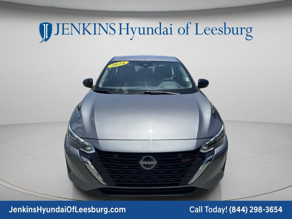 Used 2024 Nissan Sentra SR FWD image 12