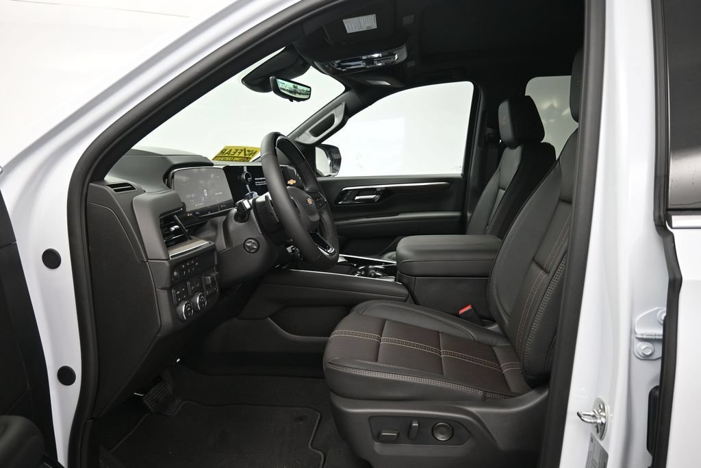 New 2026 Chevrolet Suburban High Country AWD/4WD image 14