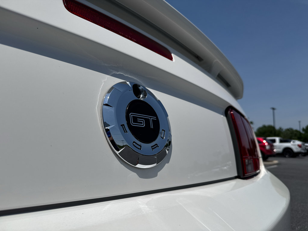 Used 2006 Ford Mustang GT Premium RWD image 32