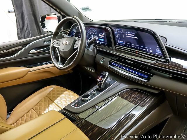Certified 2022 Cadillac Escalade ESV Sport w/ Touring Package AWD/4WD image 30