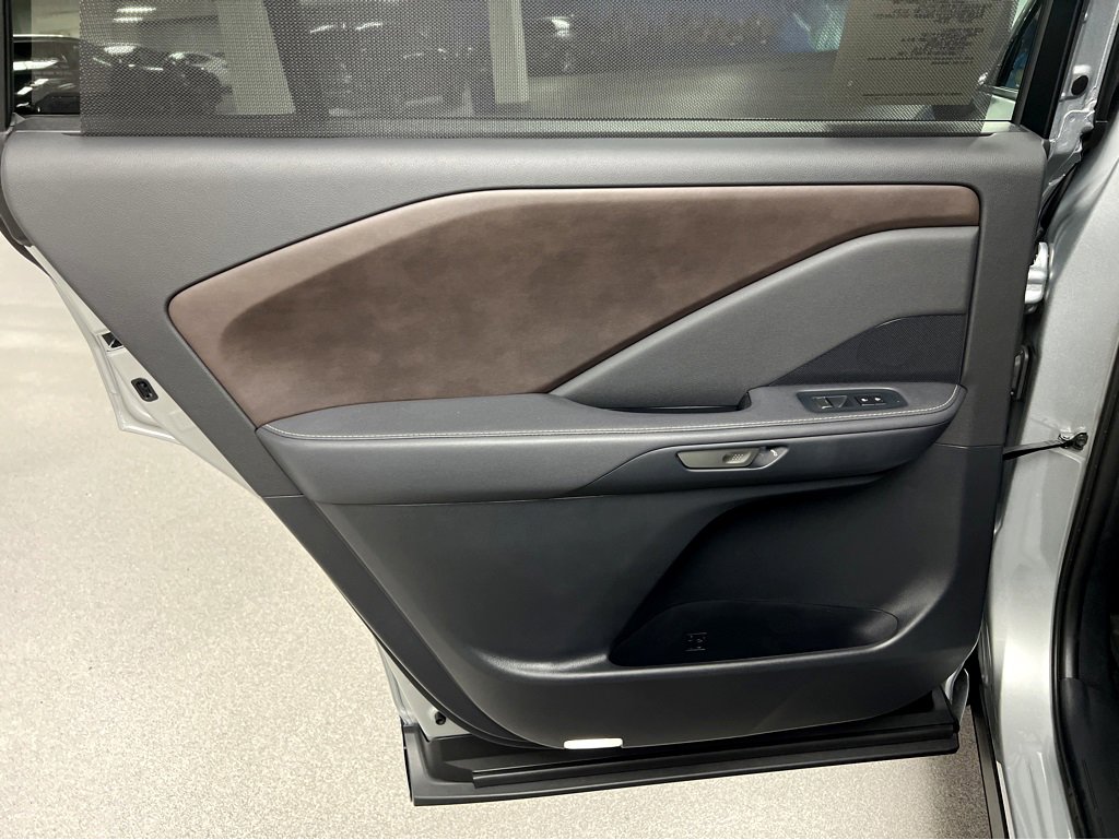 New 2026 Lexus TX 350 AWD image 18