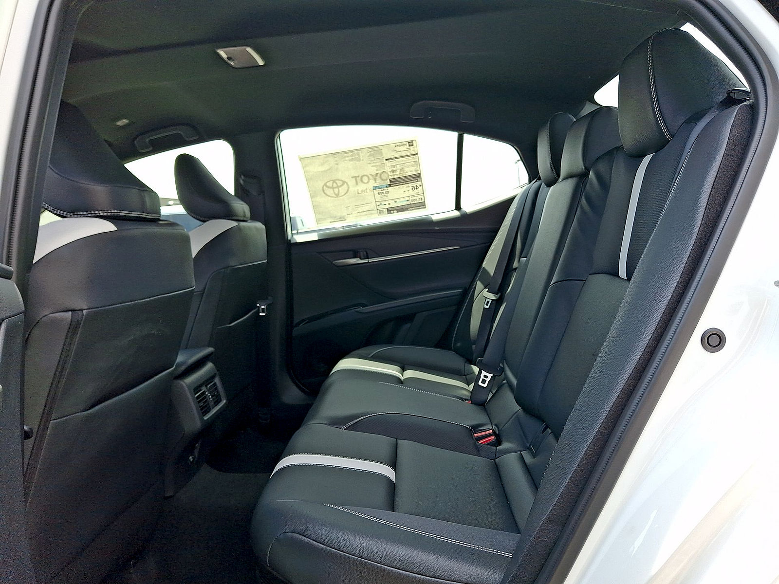 New 2026 Toyota Camry LE AWD/4WD image 13