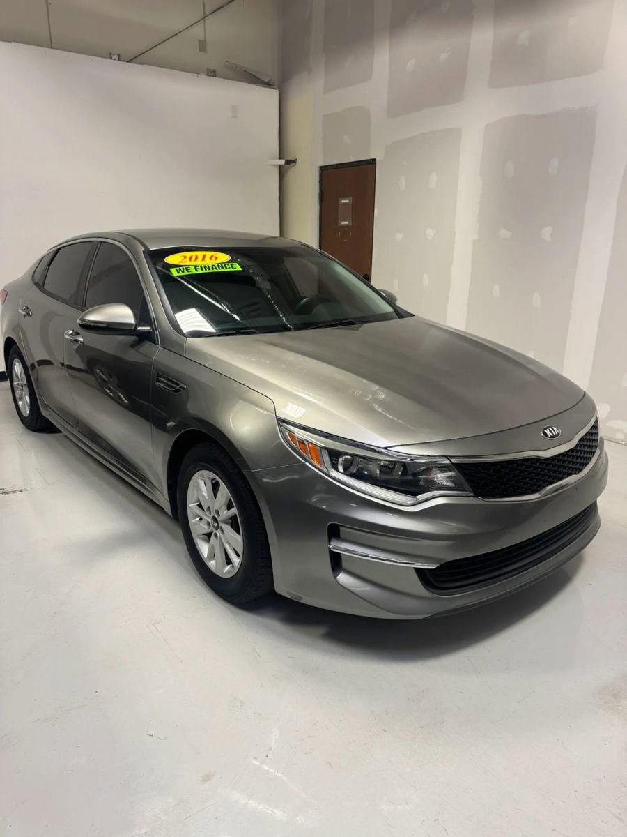 Used 2016 Kia Optima LX FWD image 5