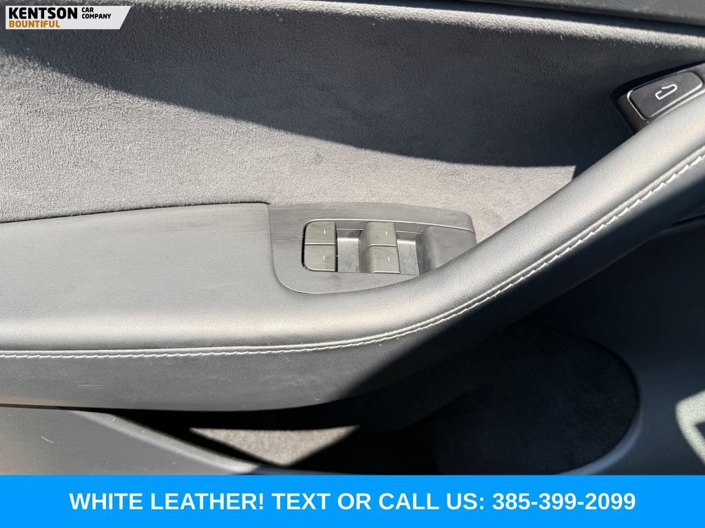Used 2024 Tesla Model Y Long Range AWD/4WD image 16