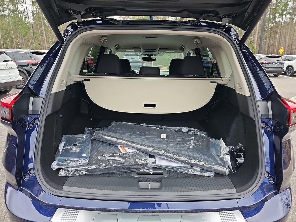 New 2026 Nissan Rogue SV image 15
