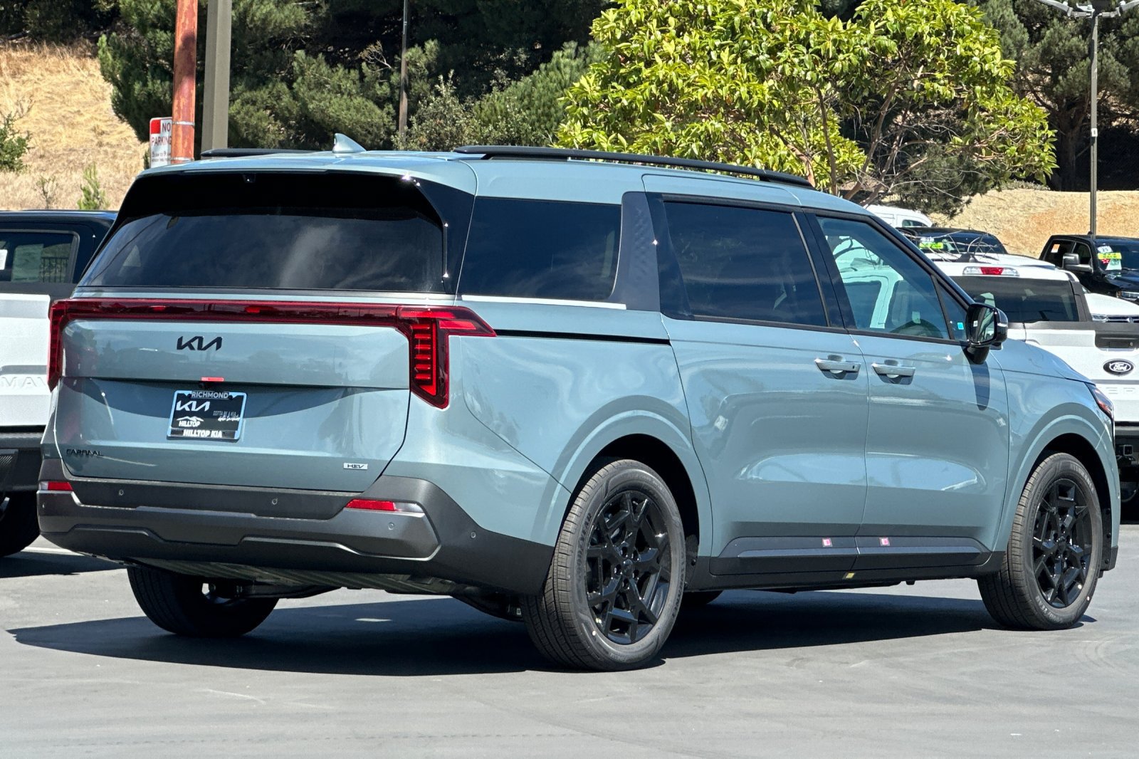 New 2027 Kia Carnival SX Prestige FWD image 4