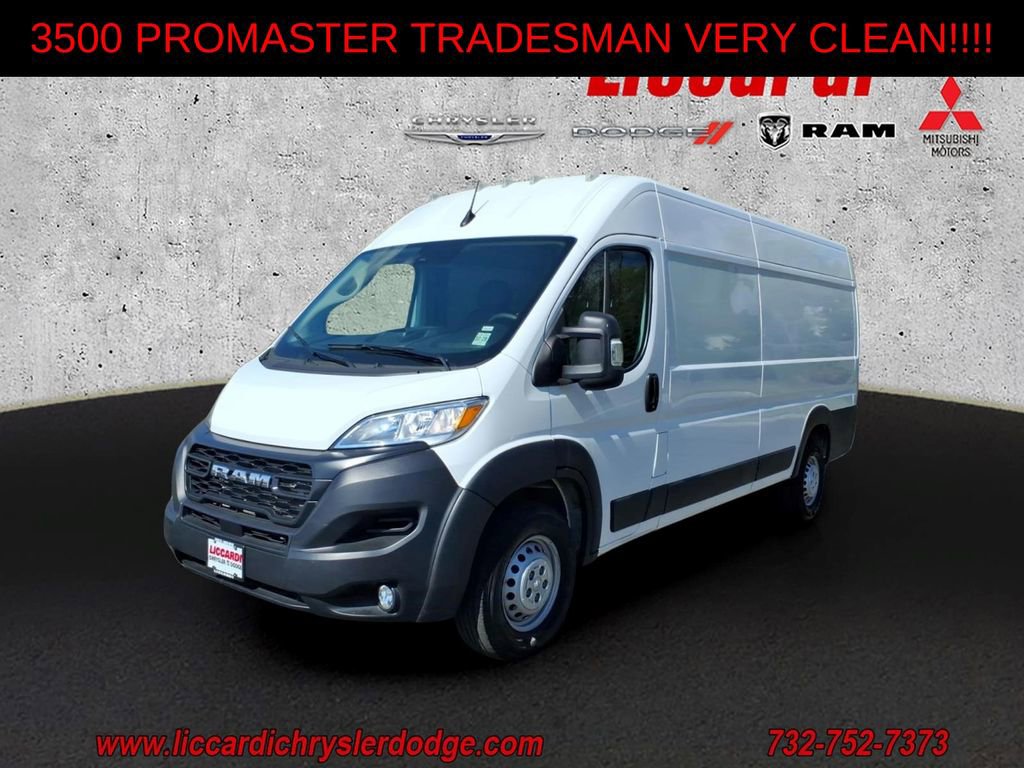 Used 2025 RAM ProMaster 3500 w/ Convenience Group FWD image 3