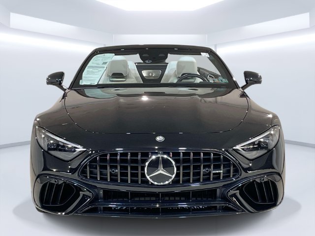 Used 2023 Mercedes-Benz SL 63 AMG 4MATIC image 2