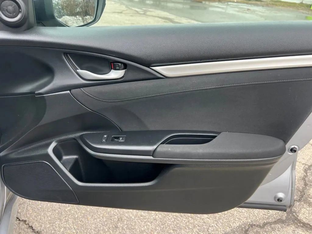 Used 2018 Honda Civic EX image 14