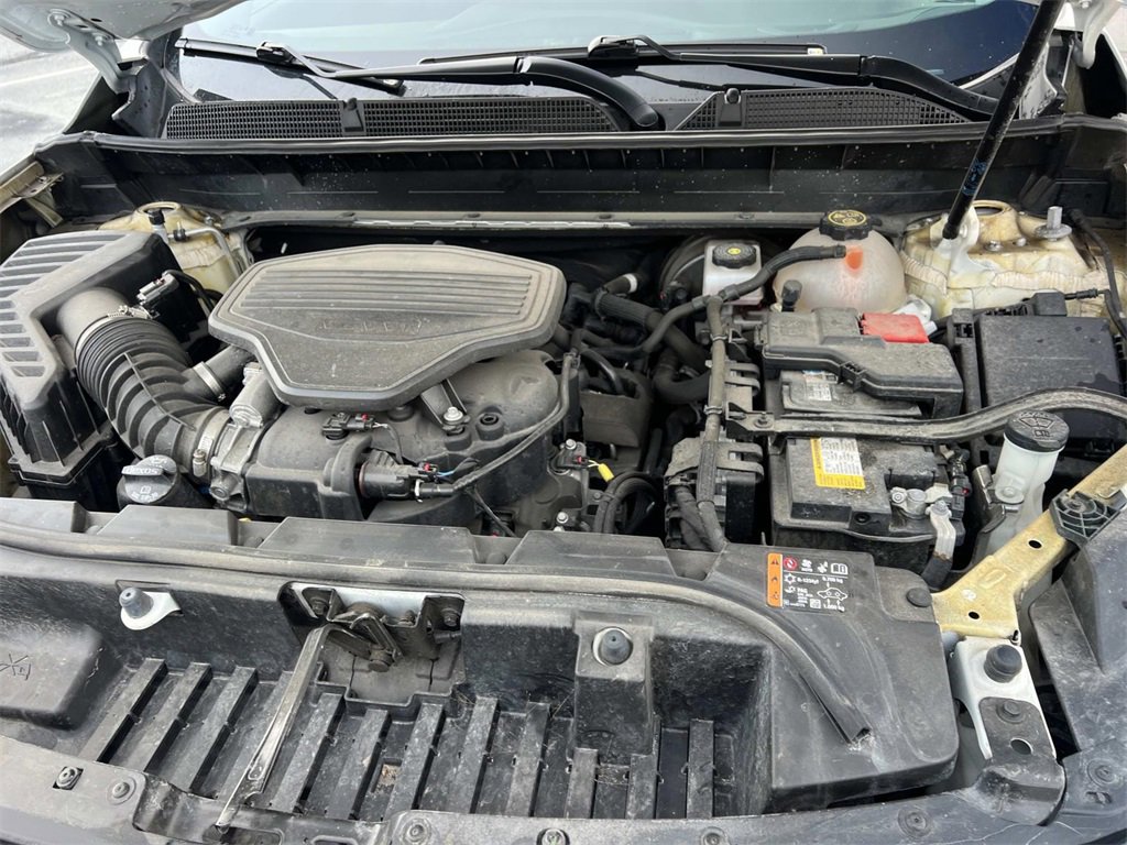 Used 2022 GMC Acadia SLT w/ Elevation Edition image 10