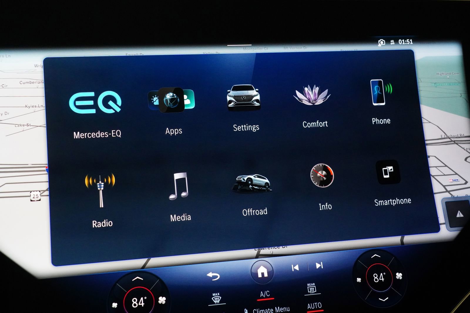 Certified 2023 Mercedes-Benz EQS 580 4MATIC SUV image 24