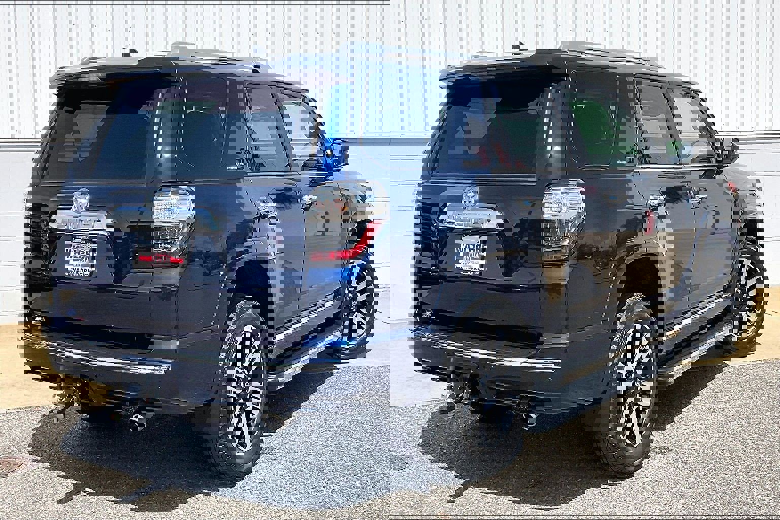 Used 2023 Toyota 4Runner Limited image 17