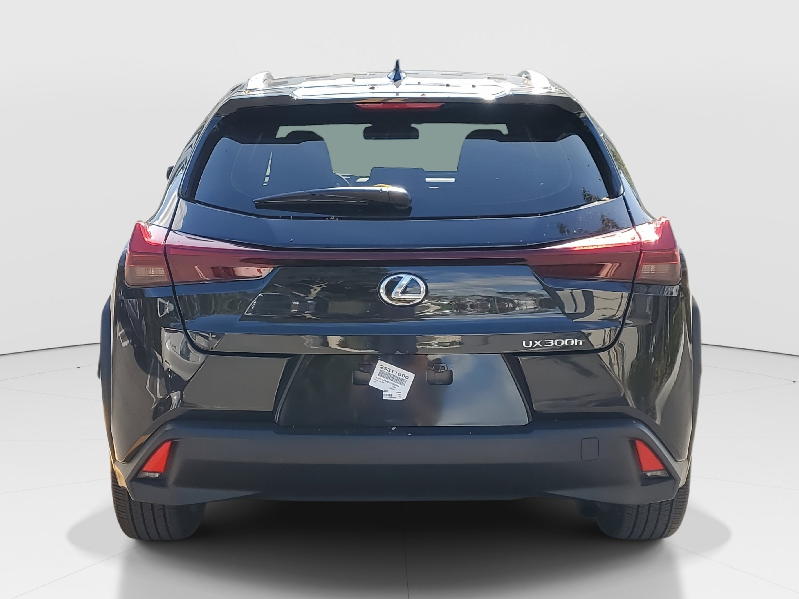 Used 2025 Lexus UX 300h FWD image 6