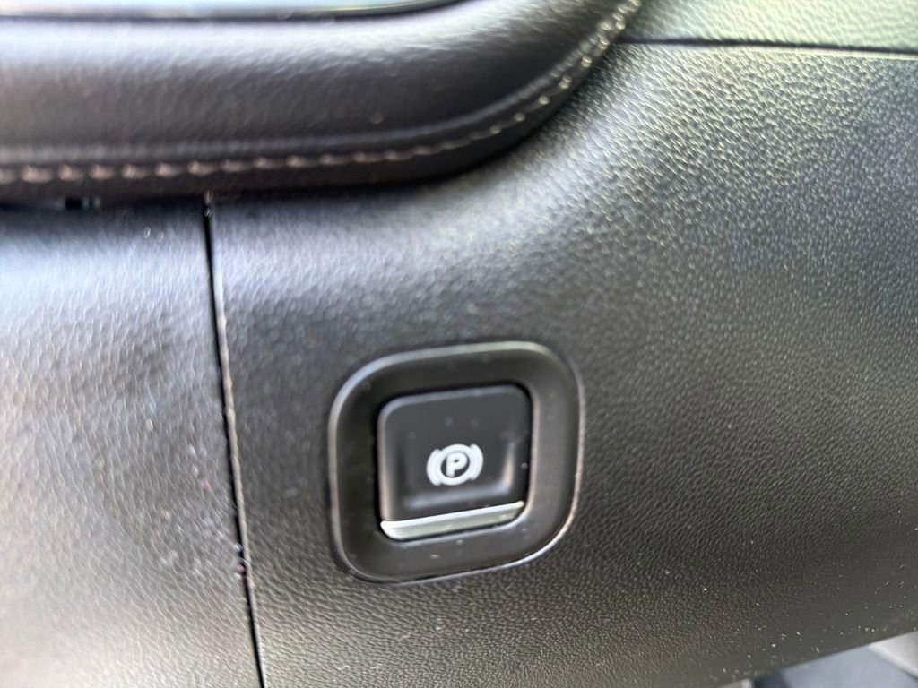 Used 2021 Chevrolet Silverado 1500 LT w/ All Star Edition Plus image 28