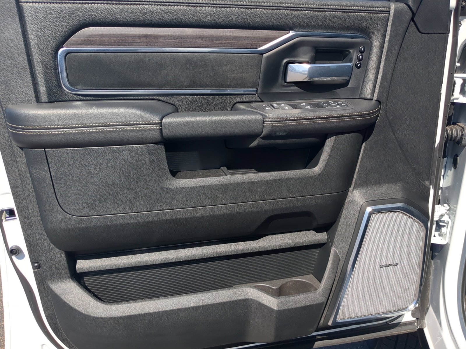 New 2026 RAM 3500 Laramie image 13