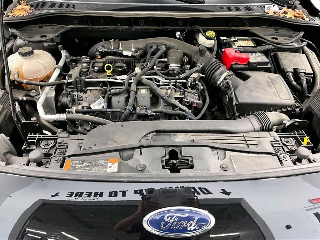 Used 2022 Ford Escape SEL w/ Technology Package AWD/4WD image 28