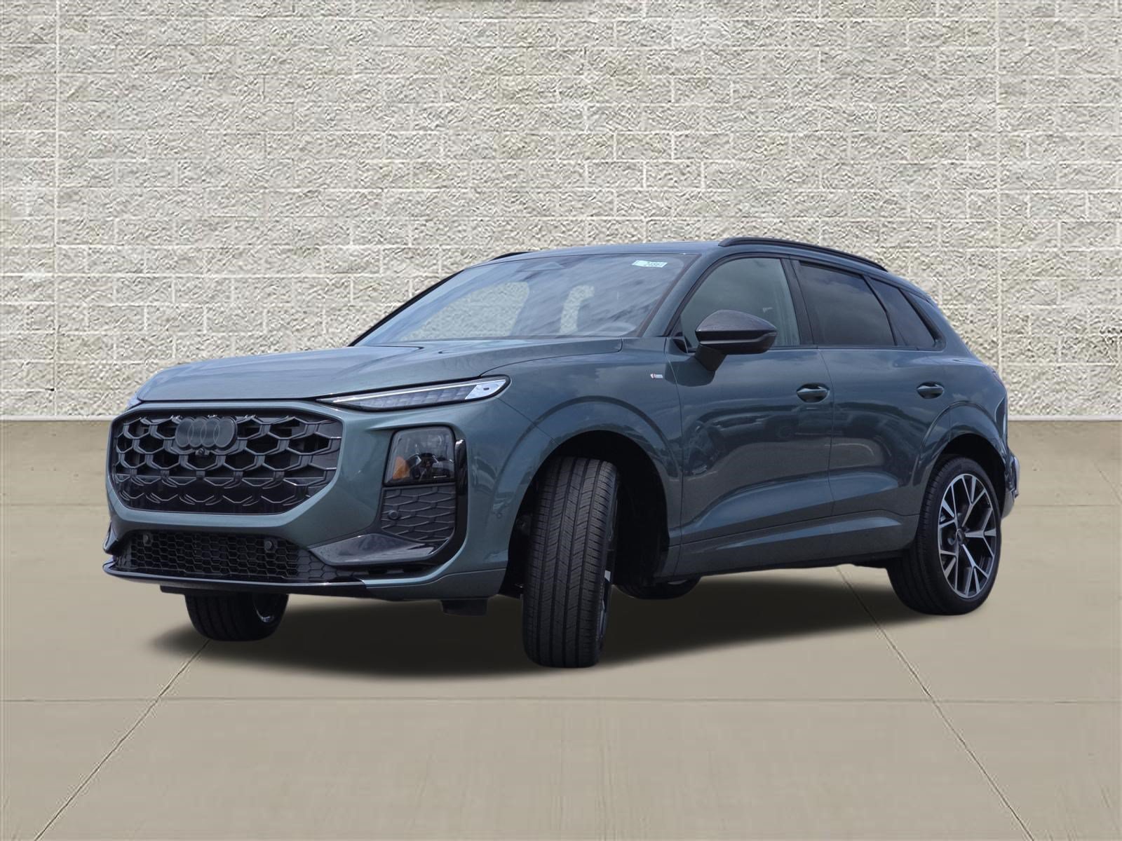 New 2026 Audi Q3 quattro 2.0T AWD/4WD image 3