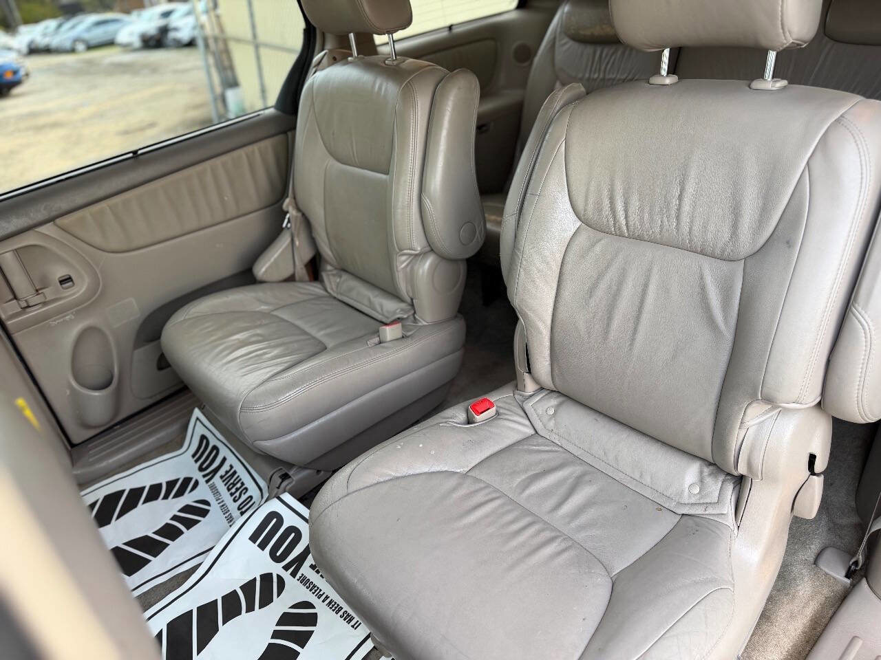 Used 2006 Toyota Sienna XLE Limited image 14